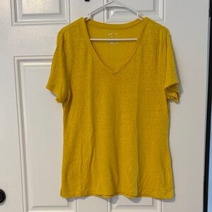 Women's Yellow V-Neck Tshirt